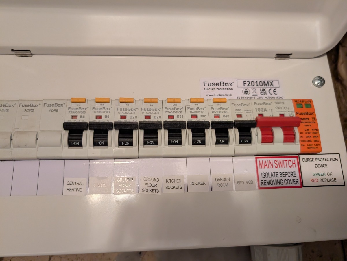 Electrician: Image 4
