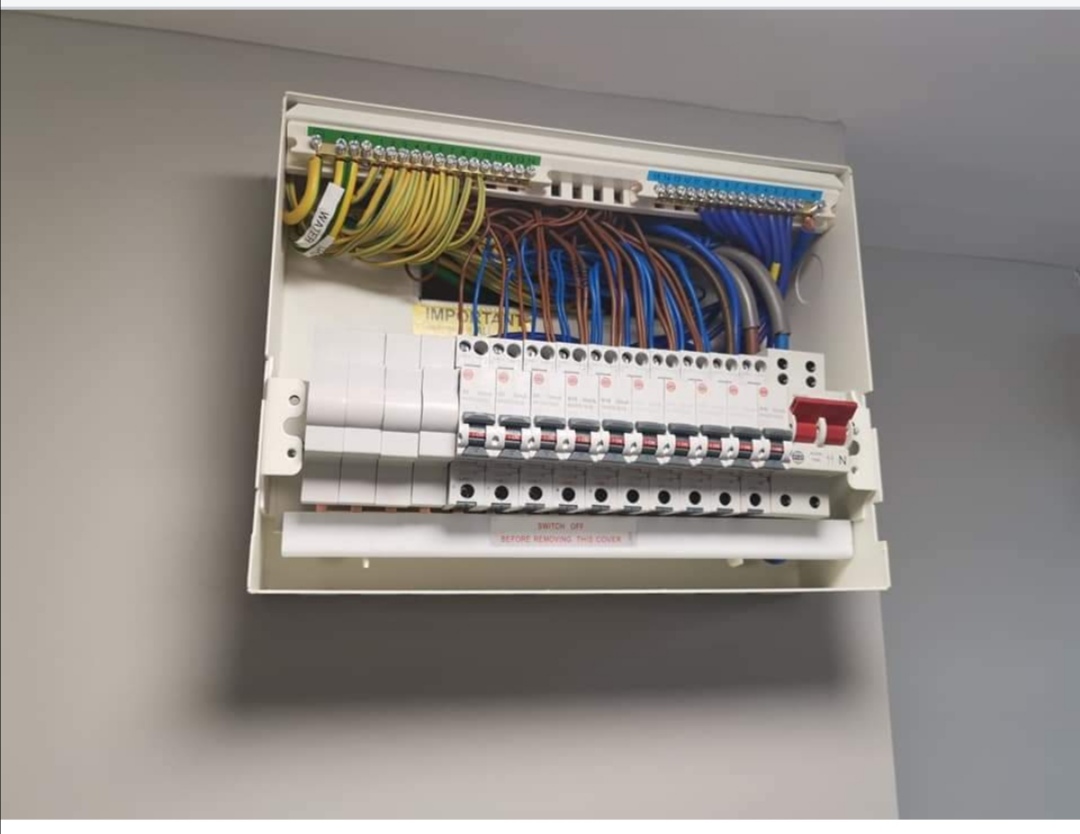 Electrician: Image 11