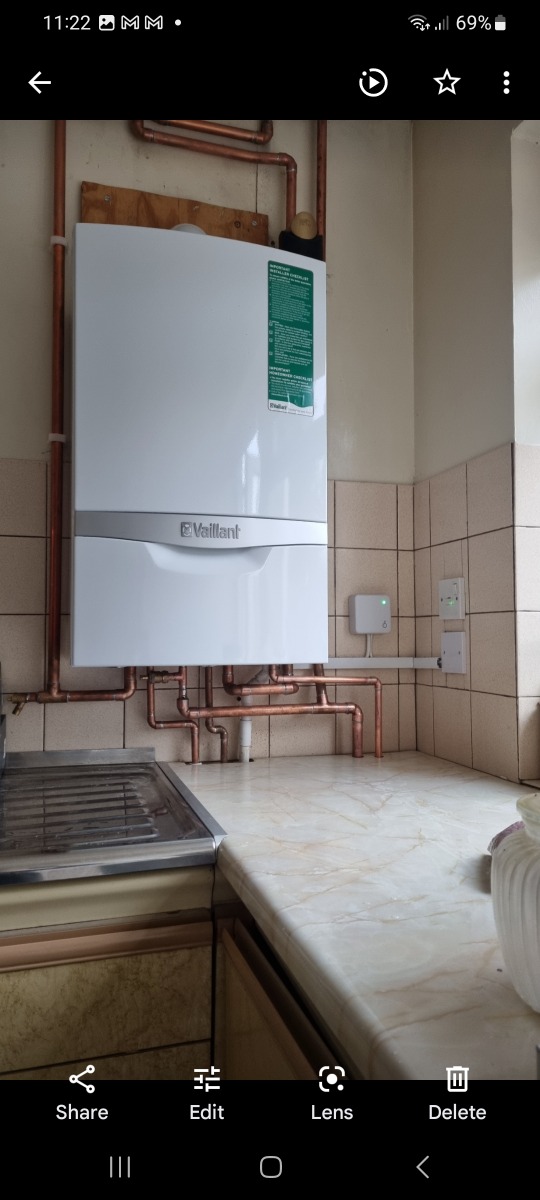Heating Engineer: Image 2