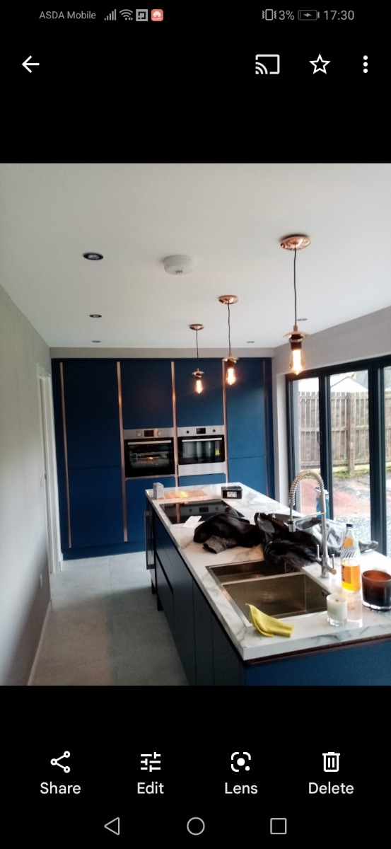 Painter and Decorator: Image 9