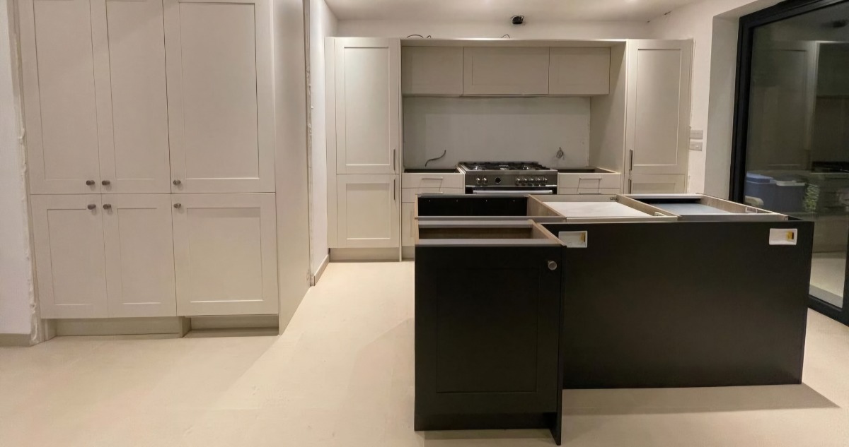 Kitchen Fitter: Image 2