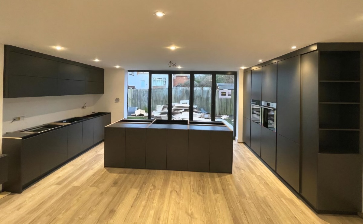 Kitchen Fitter: Image 3