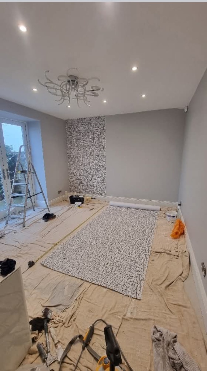 Painter and Decorator: Image 2