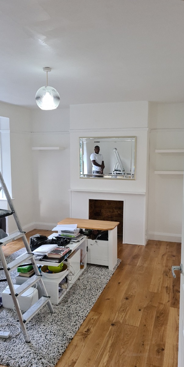 Painter and Decorator: Image 4