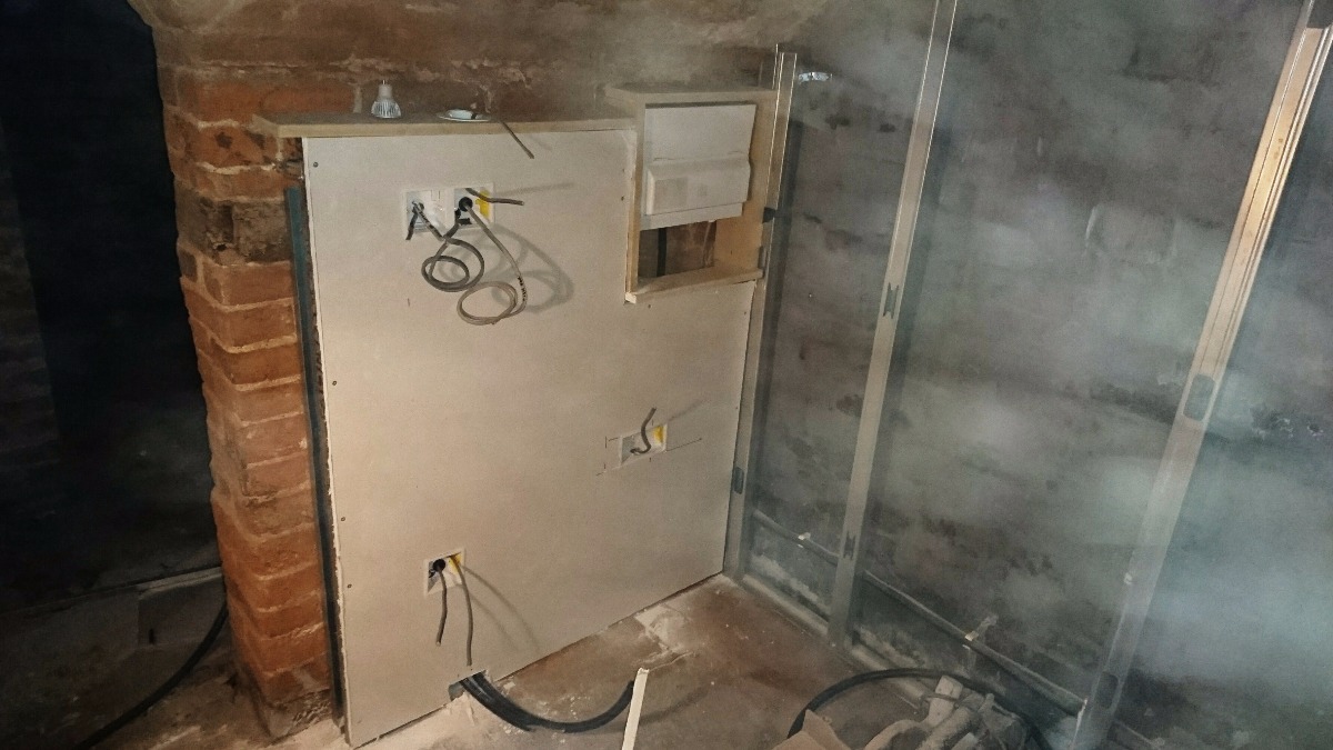 Electrician: Image 3