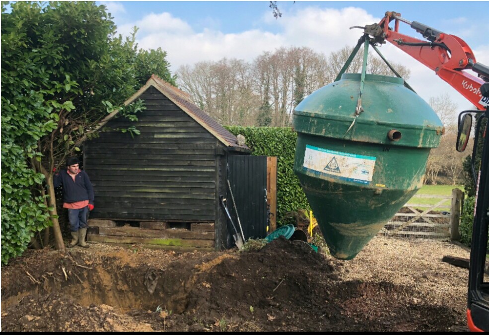 Builder: Image 1