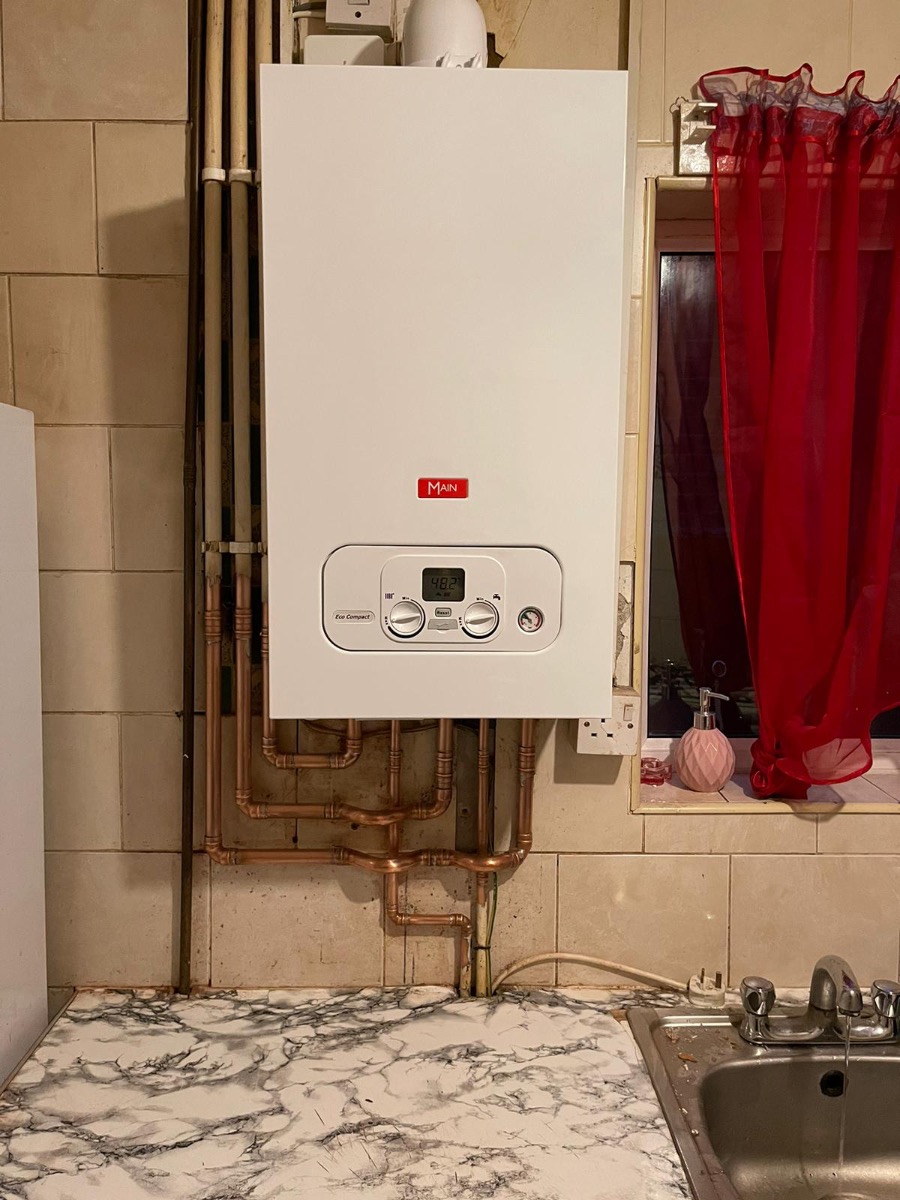 Heating Engineer: Image 2