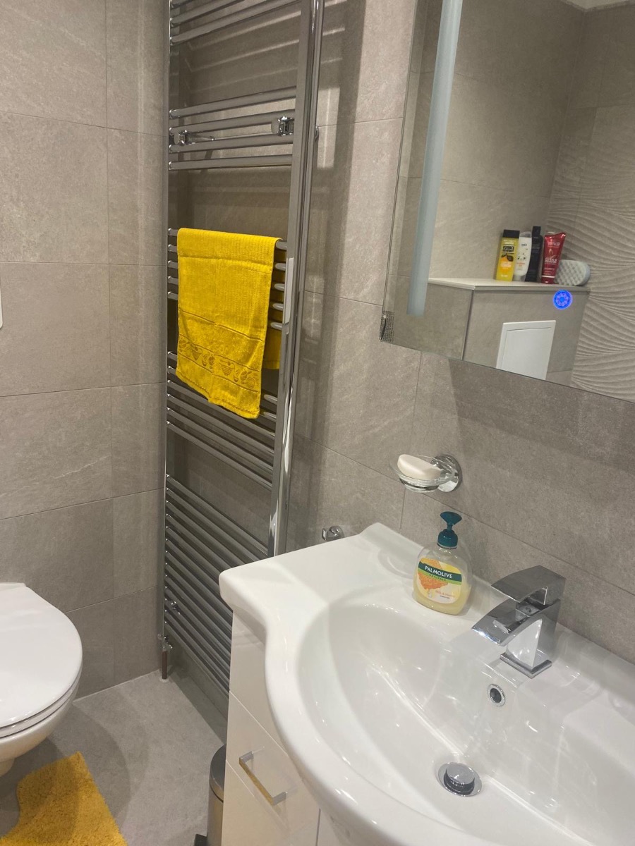 Bathroom Fitter: Image 18