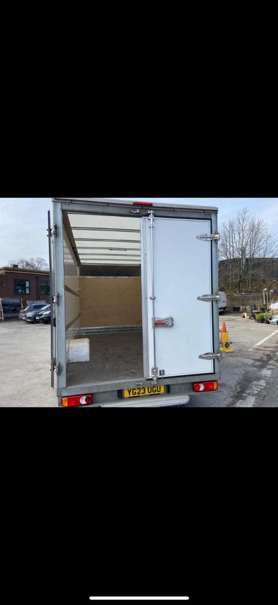 Removals and Storage: Image 2