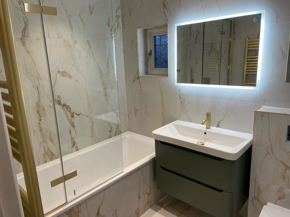 Bathroom Fitter: Image 10