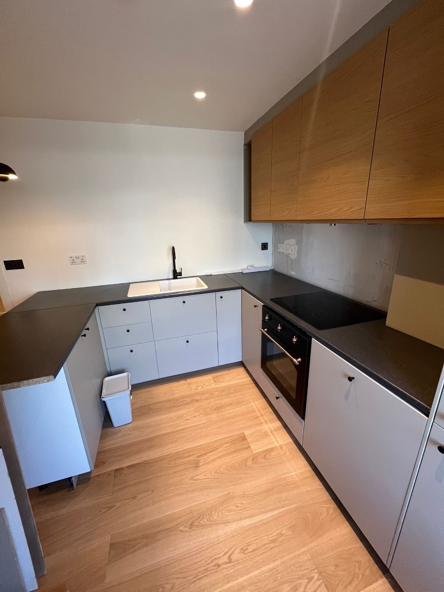 Kitchen Fitter: Image 3