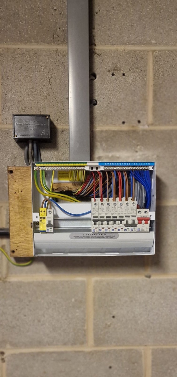 Electrician: Image 7