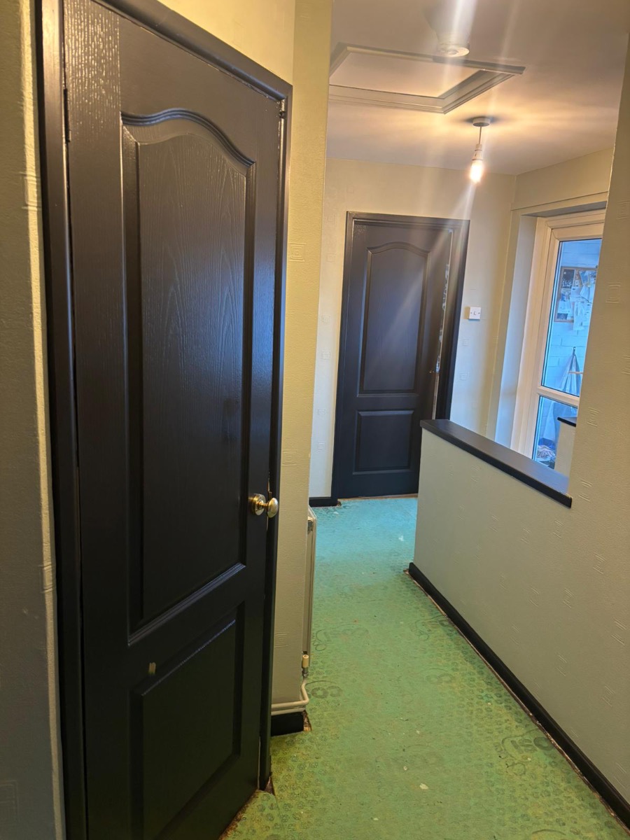 Painter and Decorator: Image 18