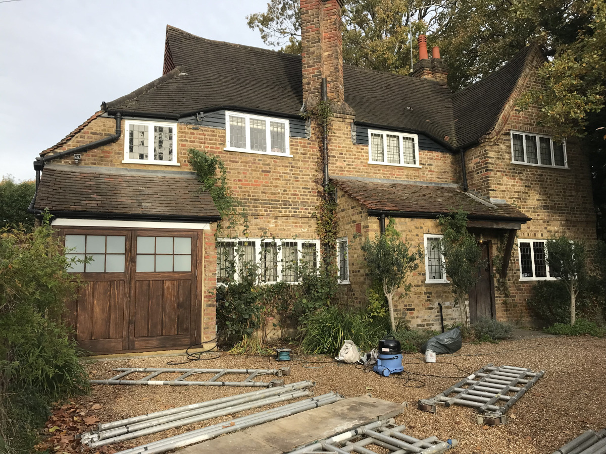 Painter and Decorator: Image 2
