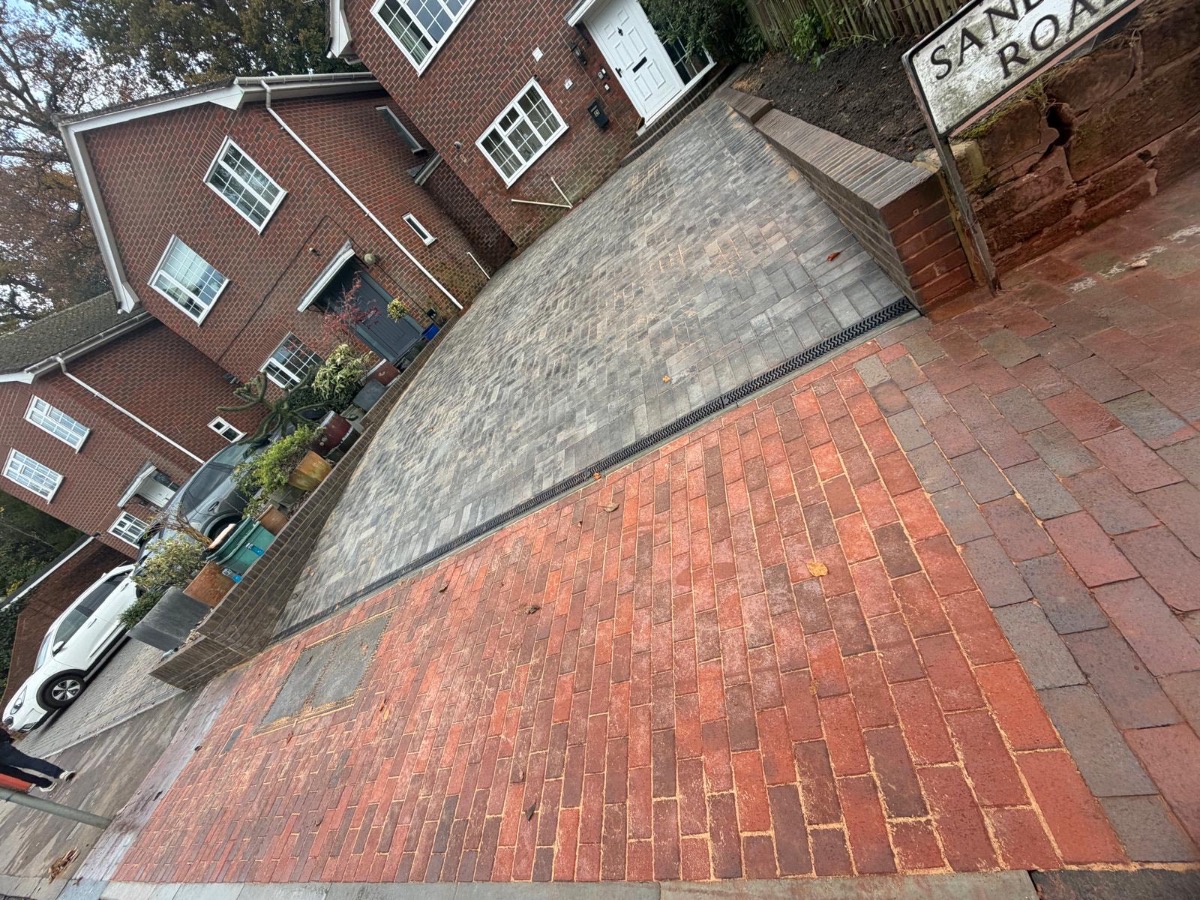 Driveway Specialist: Image 2