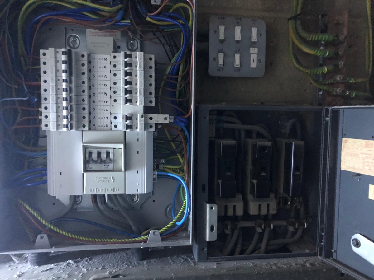 Electrician: Image 40