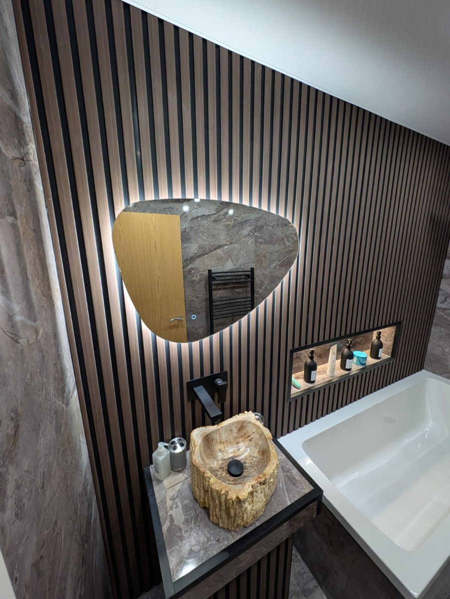 Bathroom Fitter: Image 1
