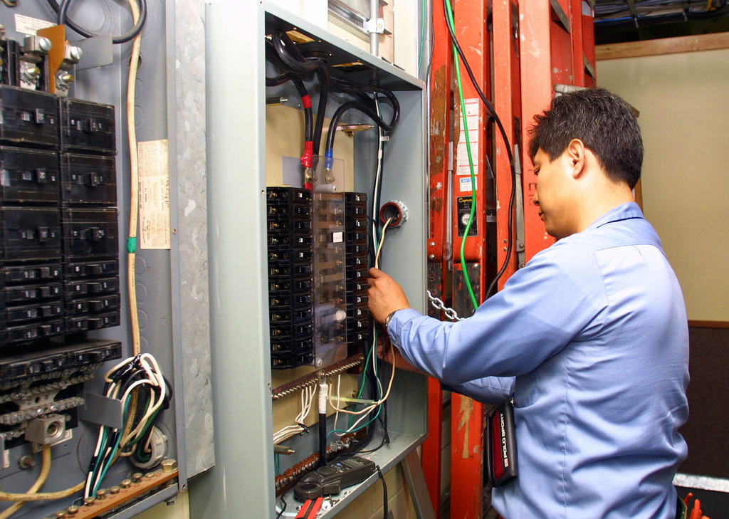 Electrician: Image 1