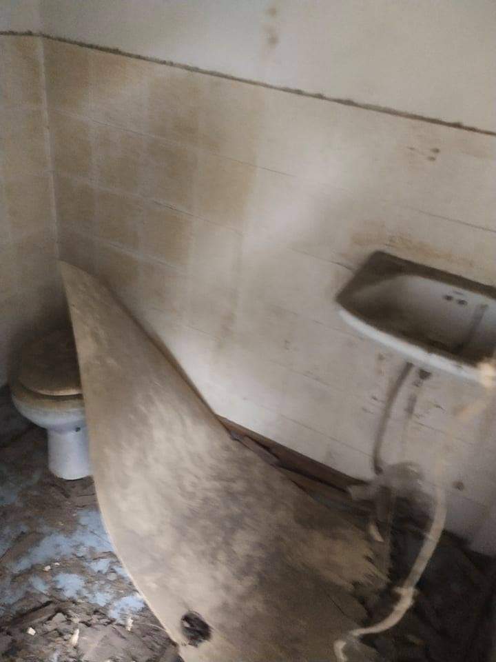 Builder: Image 54