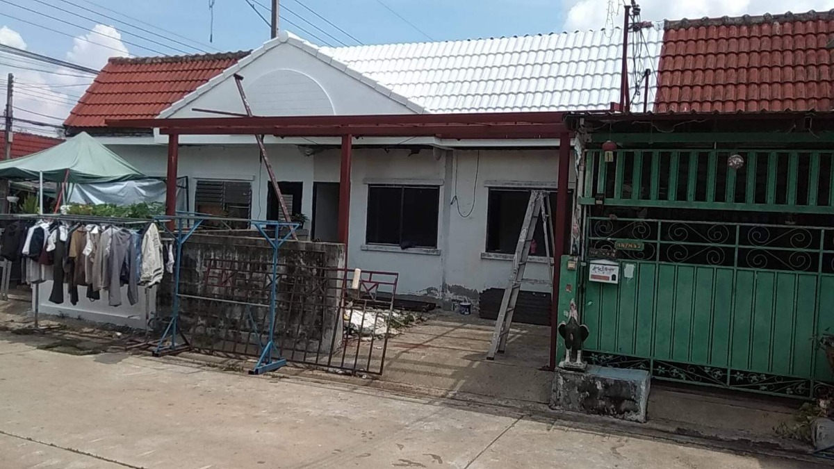 Builder: Image 60